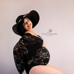Body grossesse Fanny en dentelle de qualité