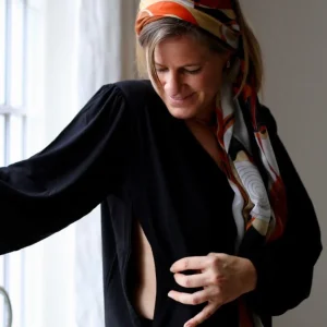 Robe noire 'Nobody puts baby in a corner'