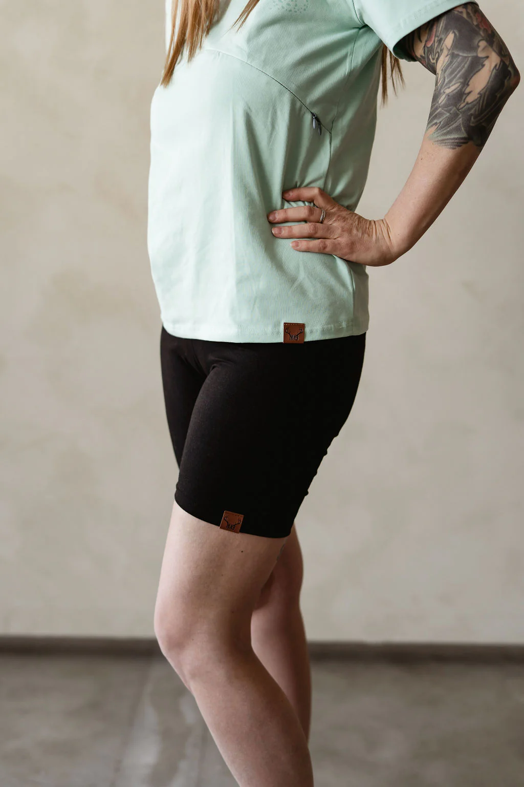 NOIR Bikers short femme & maternité – Image 2