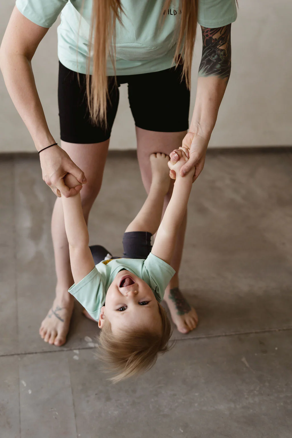 NOIR Bikers short femme & maternité – Image 3