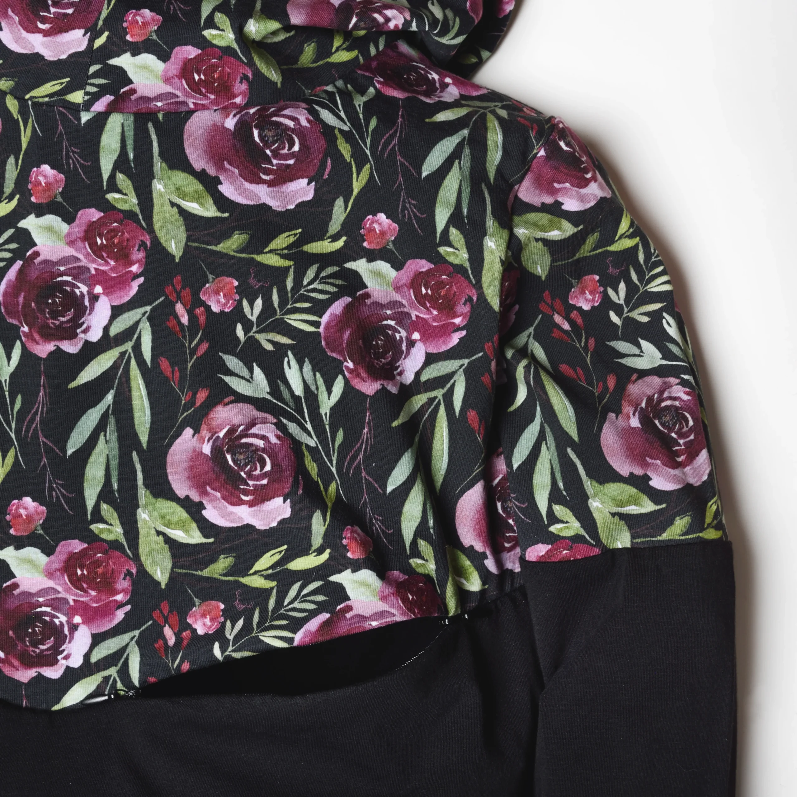Hoodie de maternité et d'allaitement fleurs BOURGOGNE en coton biologique 3 en 1 (XS à M uniquement) – Image 8