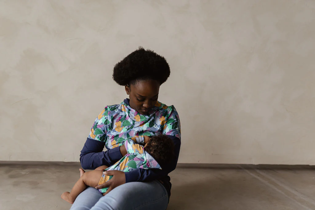 Hoodie de maternité et d'allaitement JUNGLE en coton biologique 3 en 1 – Image 6