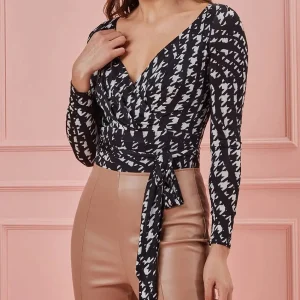 Liva – Body élégance graphique au service de l’allaitement