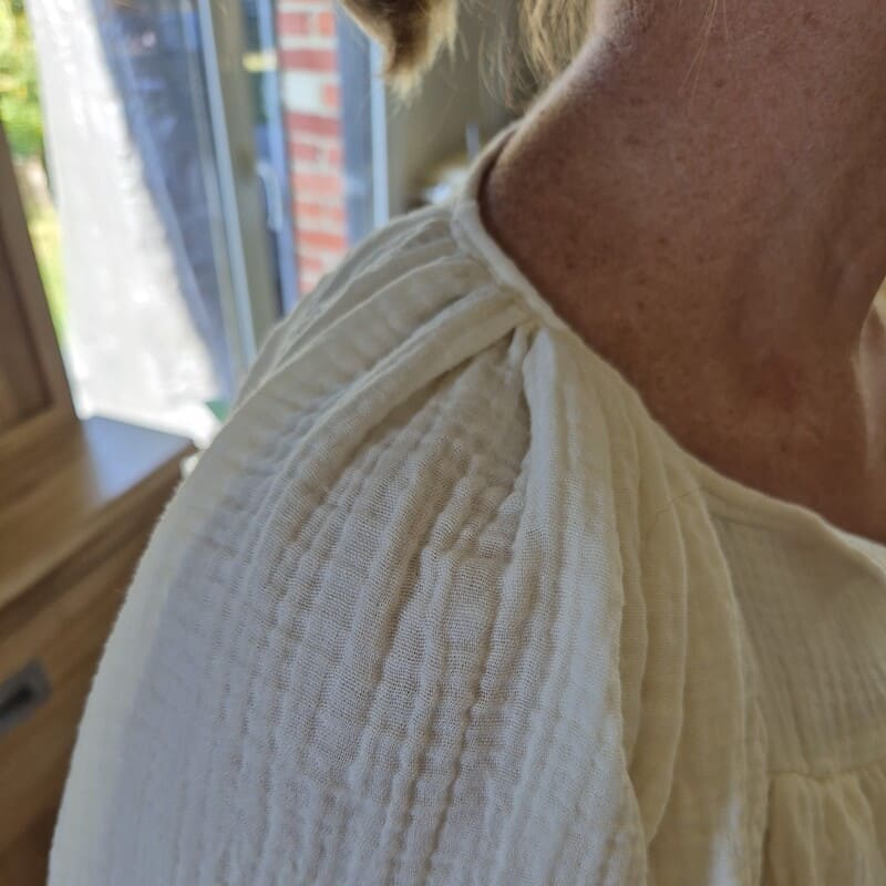 Blouse allaitement – double gaze écrue manches bouffantes – Image 6