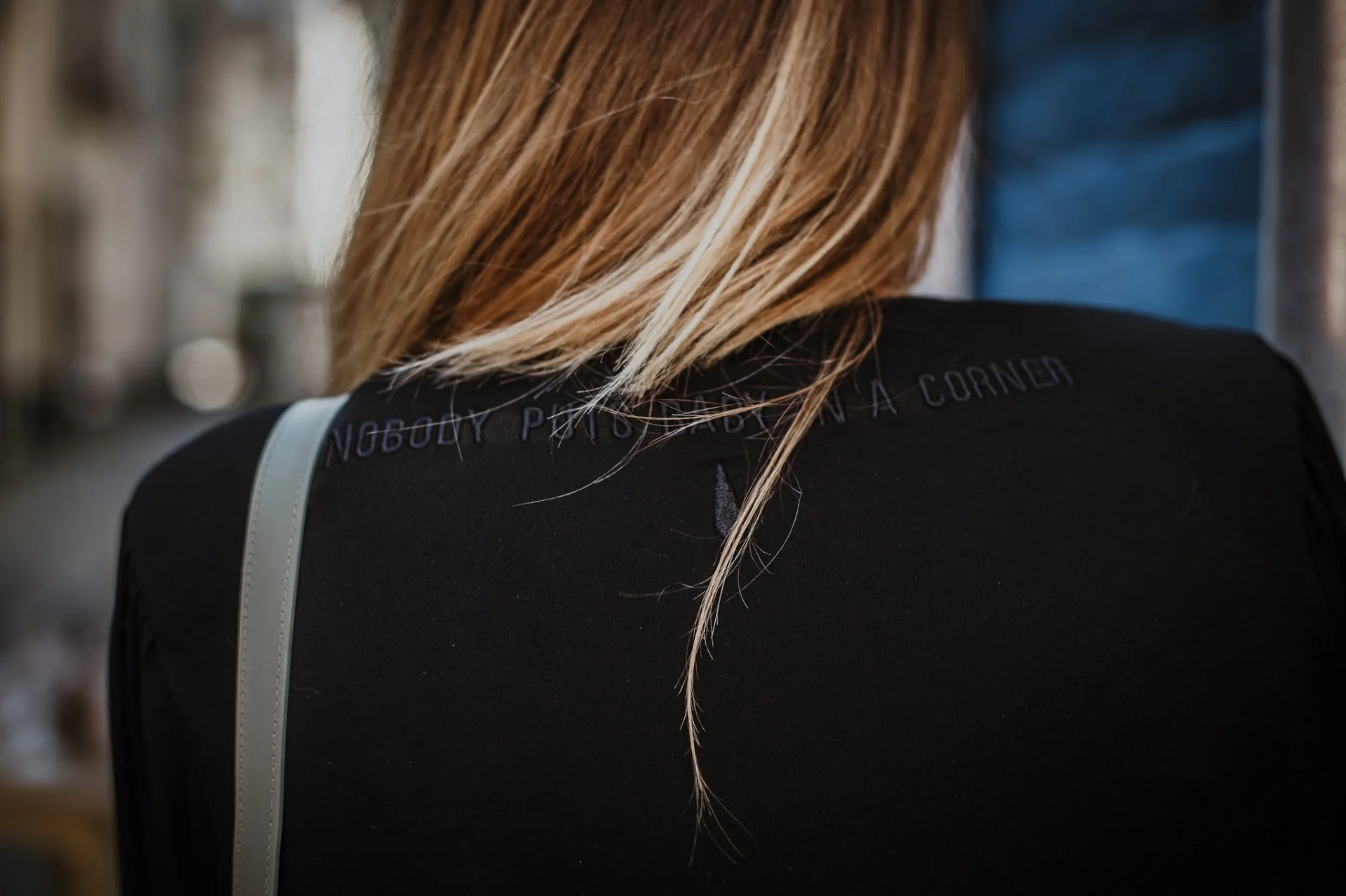 Robe noire 'Nobody puts baby in a corner' – Image 8