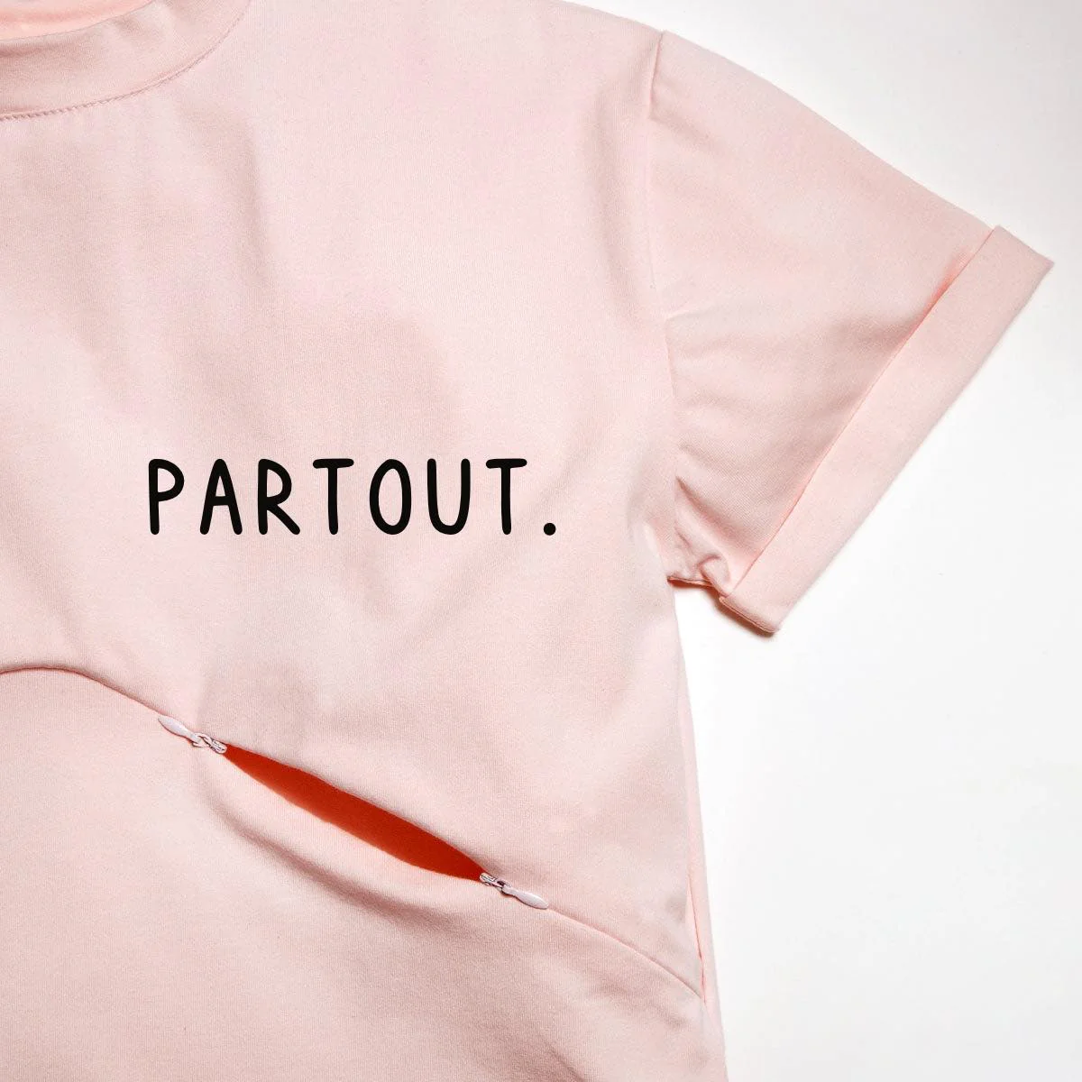 T-shirt de maternité et d'allaitement ROSE IMPRIMÉ Partout en coton biologique 3 en 1, coupe ample – Image 4