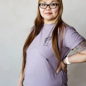 T-shirt de maternité et d'allaitement MAUVE IMPRIMÉ en coton biologique 3 en 1, coupe ample