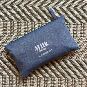 Pochette "All the b(r)e(a)st stuff"