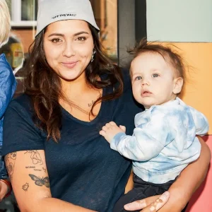 T-shirt 'Refill 24/7'