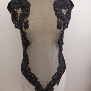 Top dentelle et perles noir Mia